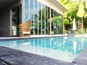 Phuket 4-Bedrooms Seaview 884m2 Private XL Luxury Infinity Pool Villa